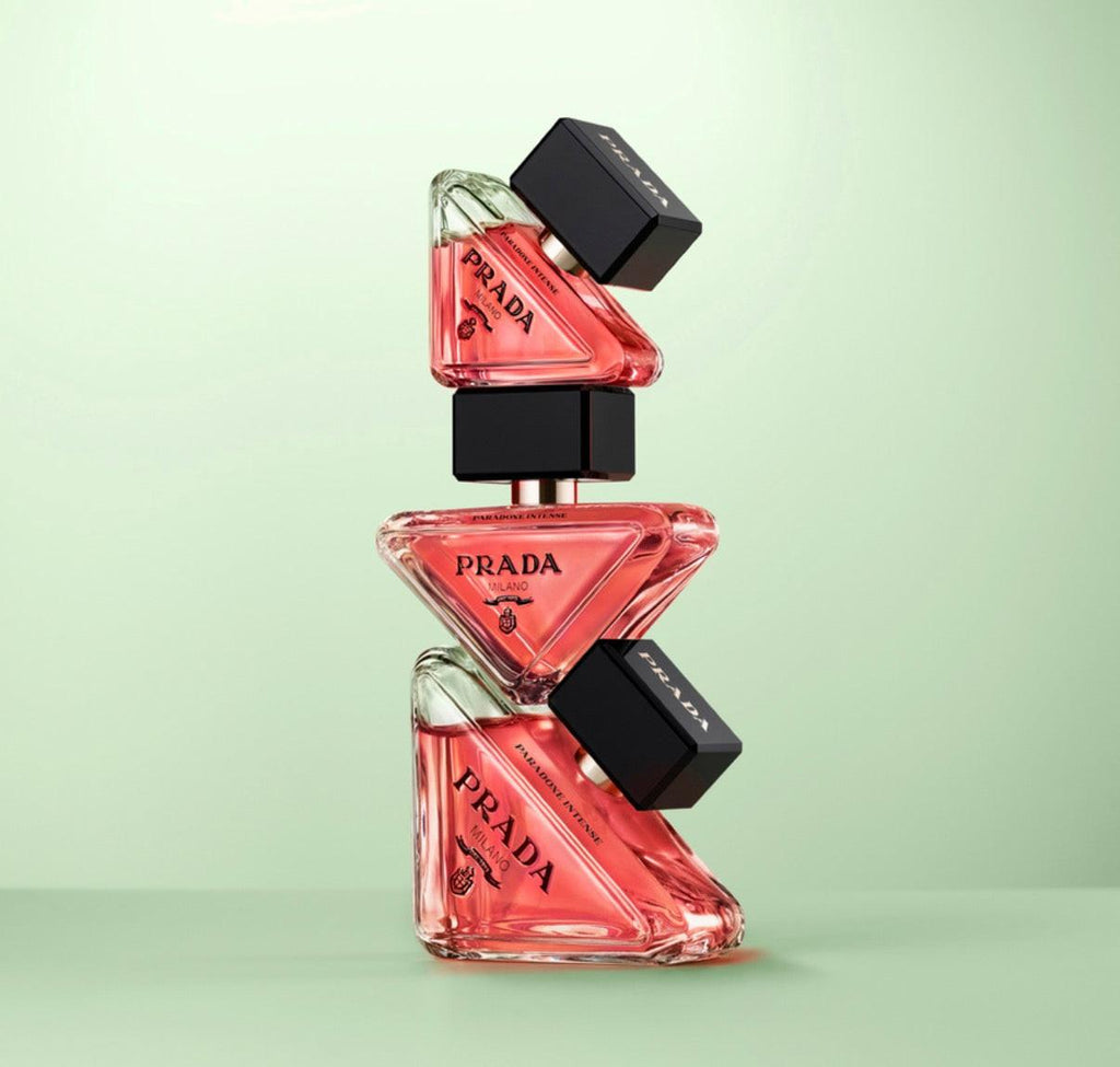 PRADA Paradoxe Intense Eau de Parfum (90ml).