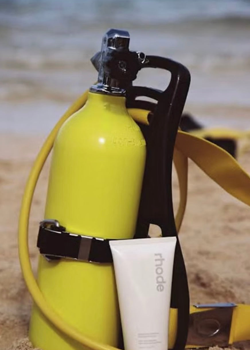 Rhode Pineapple Refresh Facial Cleanser